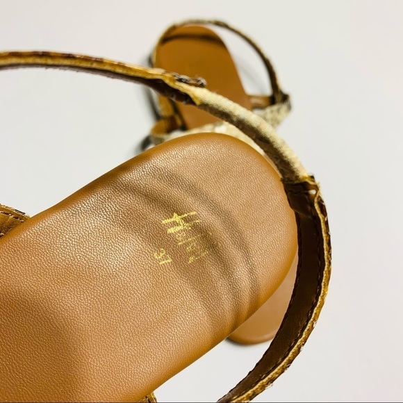 H&m Snake Print Flat Thong Sandals - Picture 5 of 7